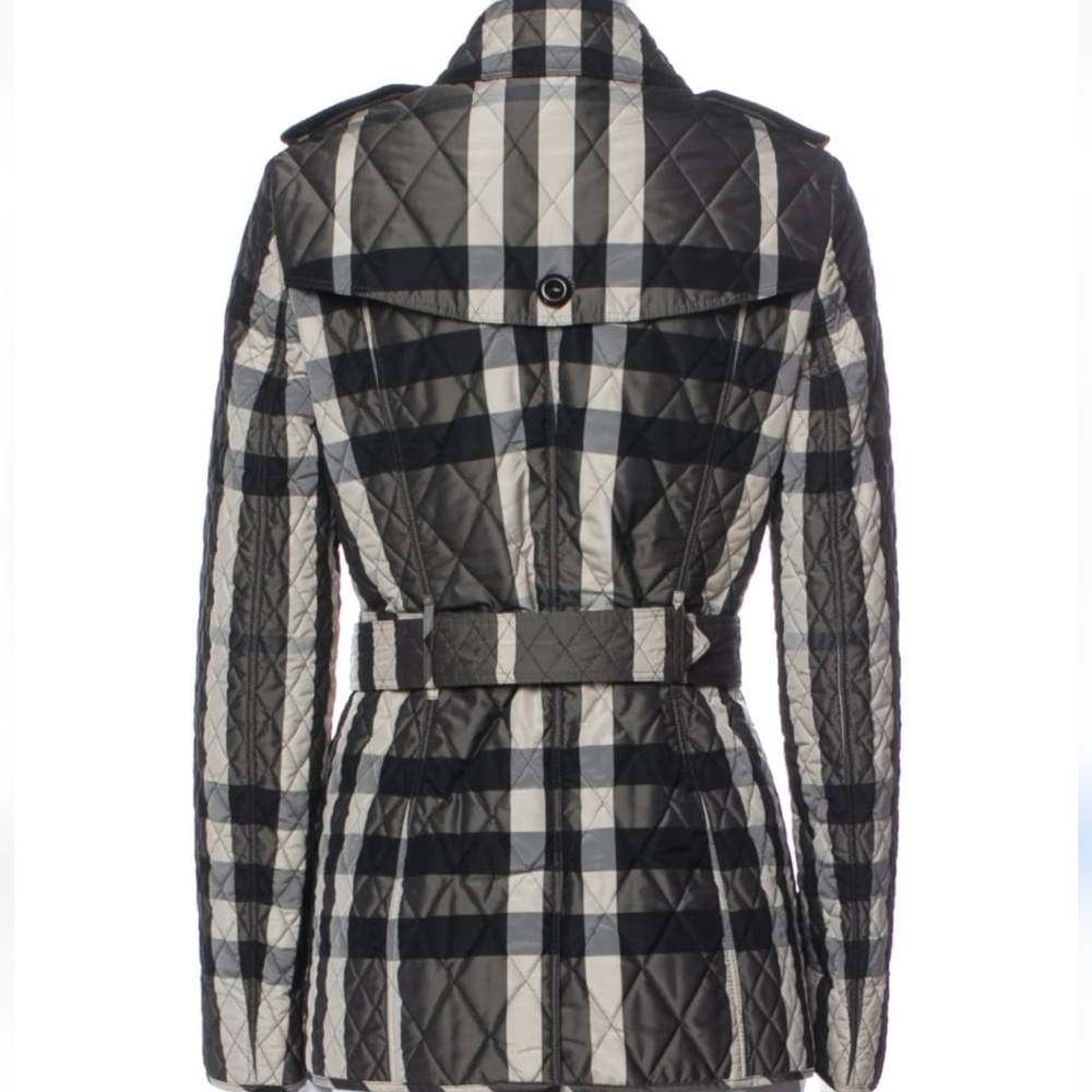 Burberry Barcroft Beat Check Quilted Belted Jacket - Picture 2 of 15